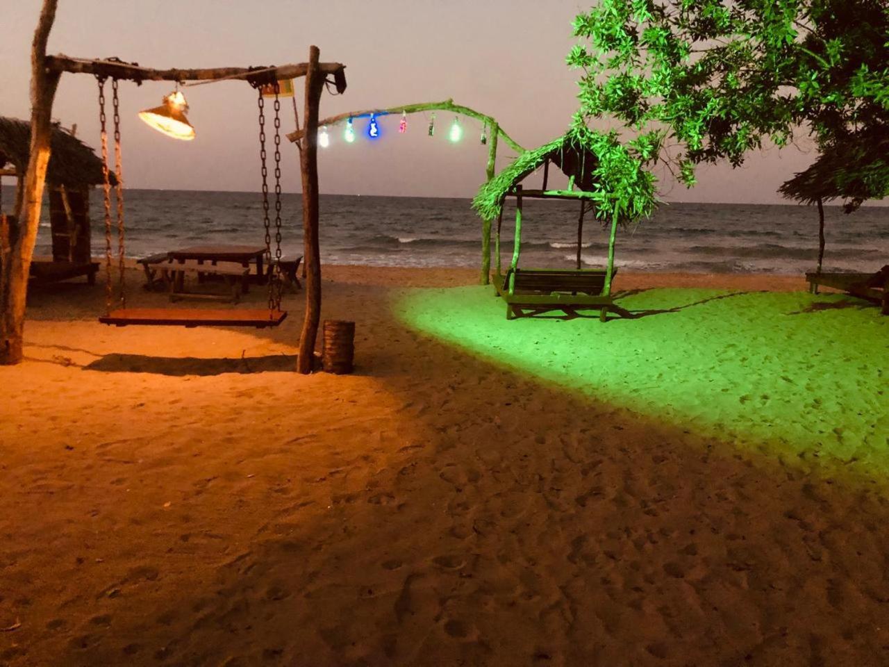 Nilaveli Sheen Coast Trincomalee Buitenkant foto